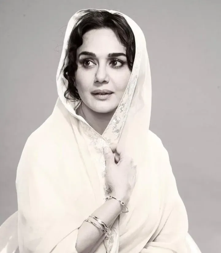 Preity Zinta shares look test photo as Hamida ahead of Batwara 1947 release