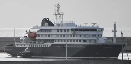 MV Hondius hantavirus: One Spanish evacuee tests preliminary positive in Madrid