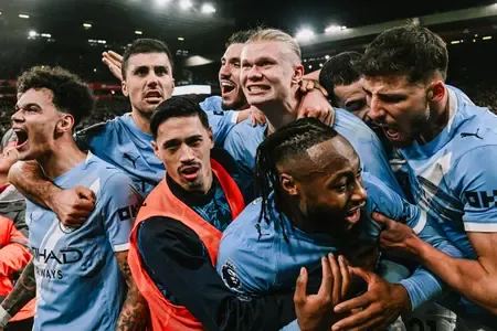 How Did Manchester City Achieve a Last-Minute Victory Over Liverpool?