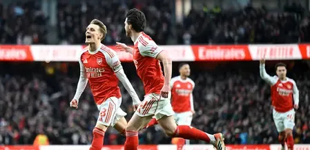 How Did Odegaard's First Goal of the Season Propel Arsenal to Victory Over Brighton?