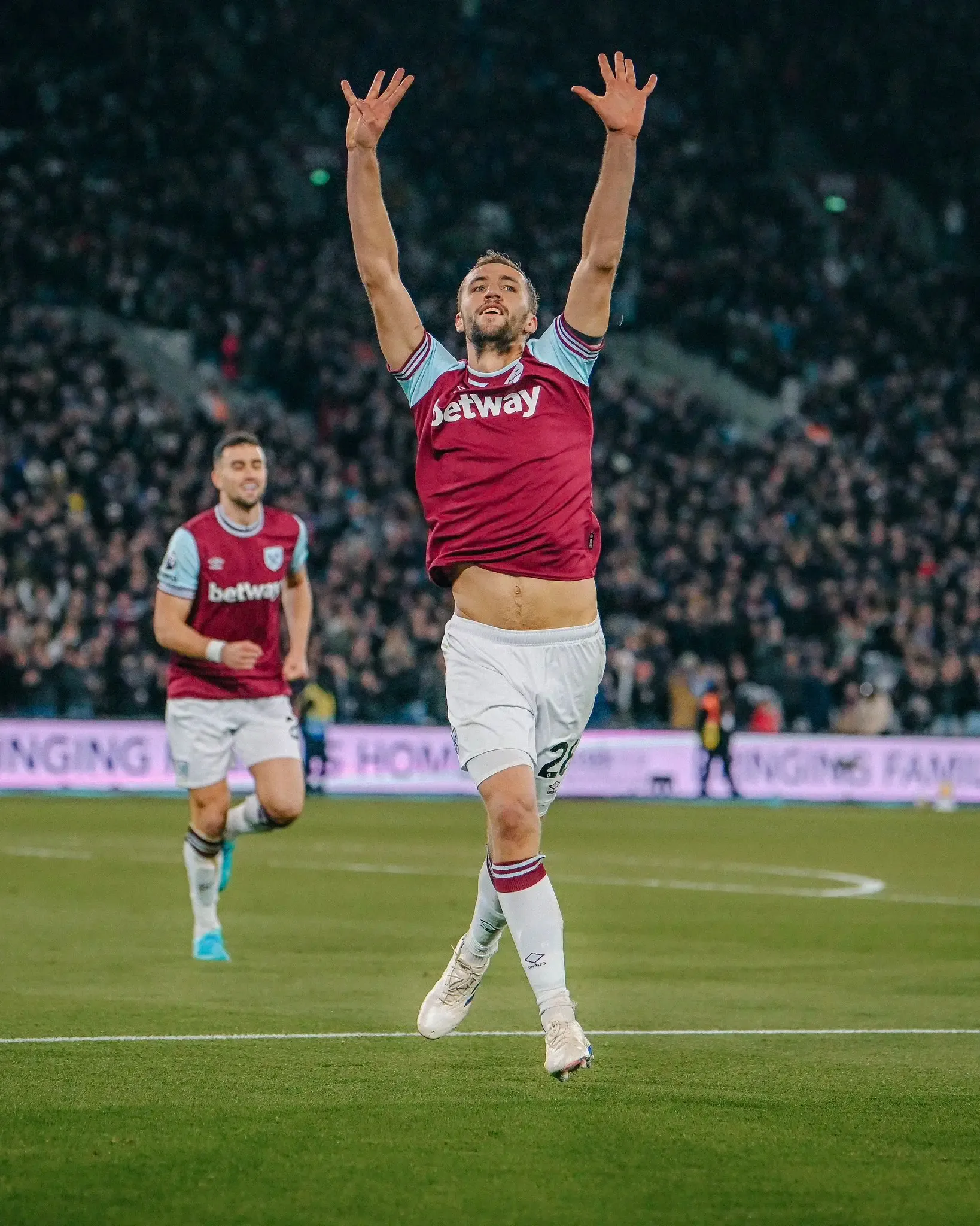 Premier League: West Ham Secures Victory Over Wolves to Break Winless Streak