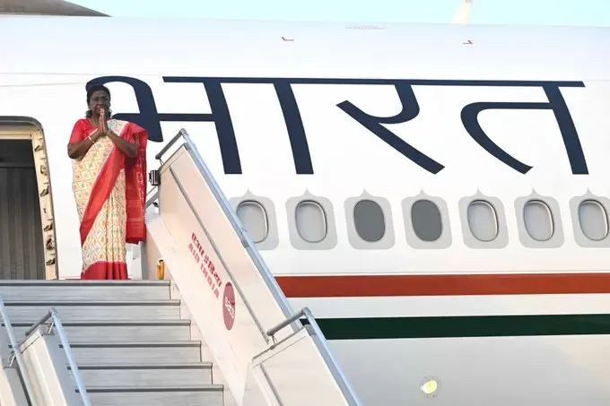 President Droupadi Murmu Travels to Vatican City for Pope Francis' State Funeral