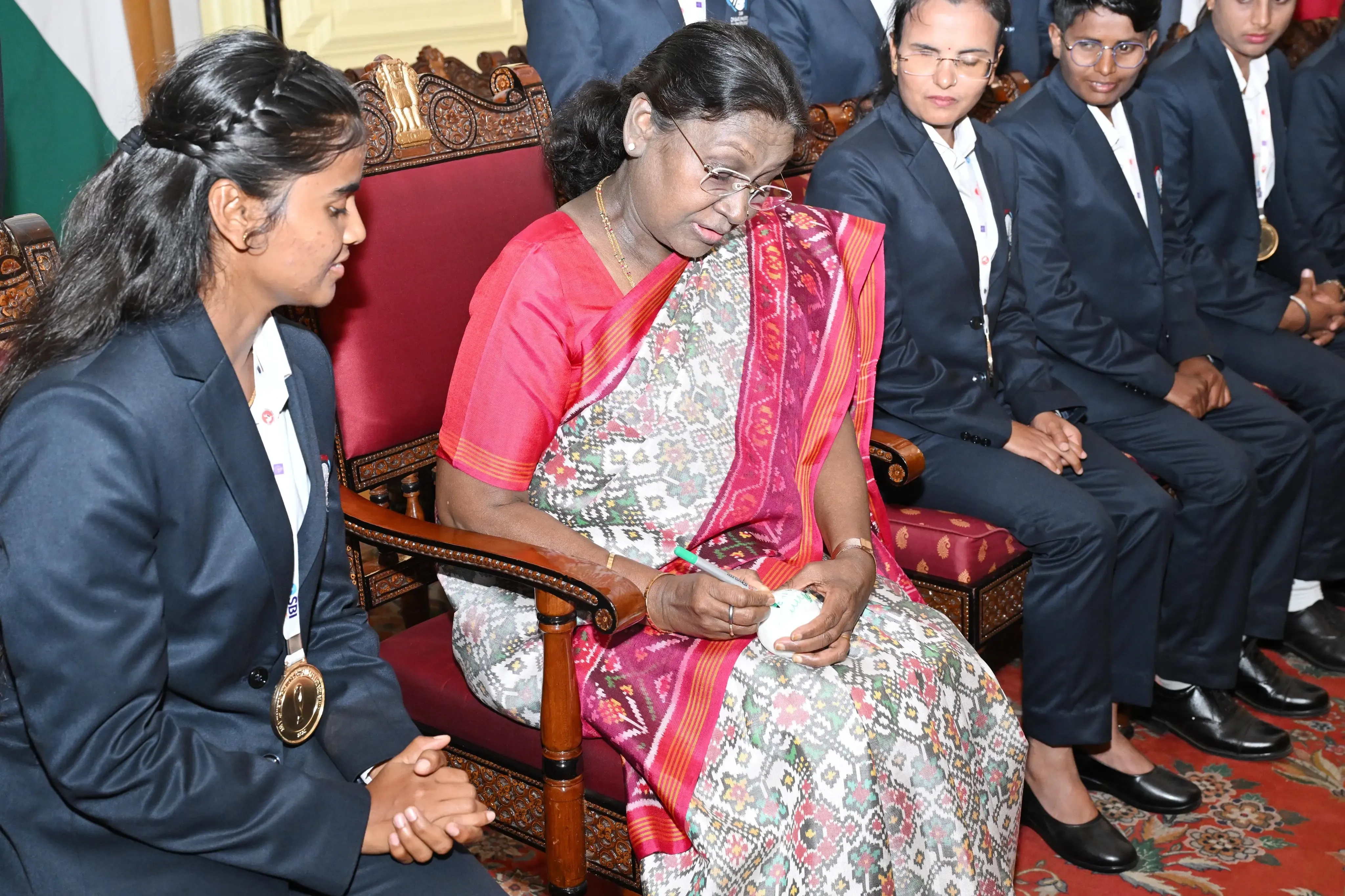 Did President Droupadi Murmu Celebrate the Blind Women’s T20 World Cup Victors?
