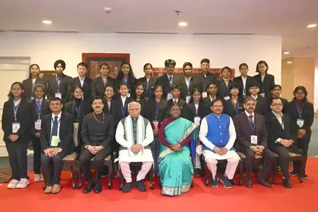 How is President Murmu Encouraging Energy Conservation and Praising Government Initiatives?
