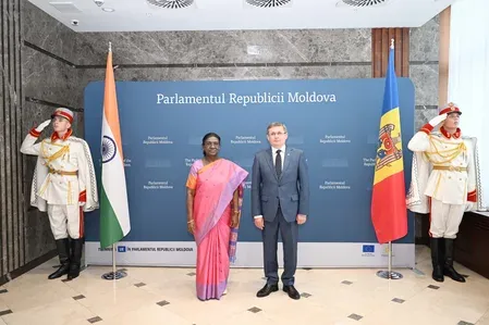 President Murmu meets Moldova Parliament Speaker in historic first visit