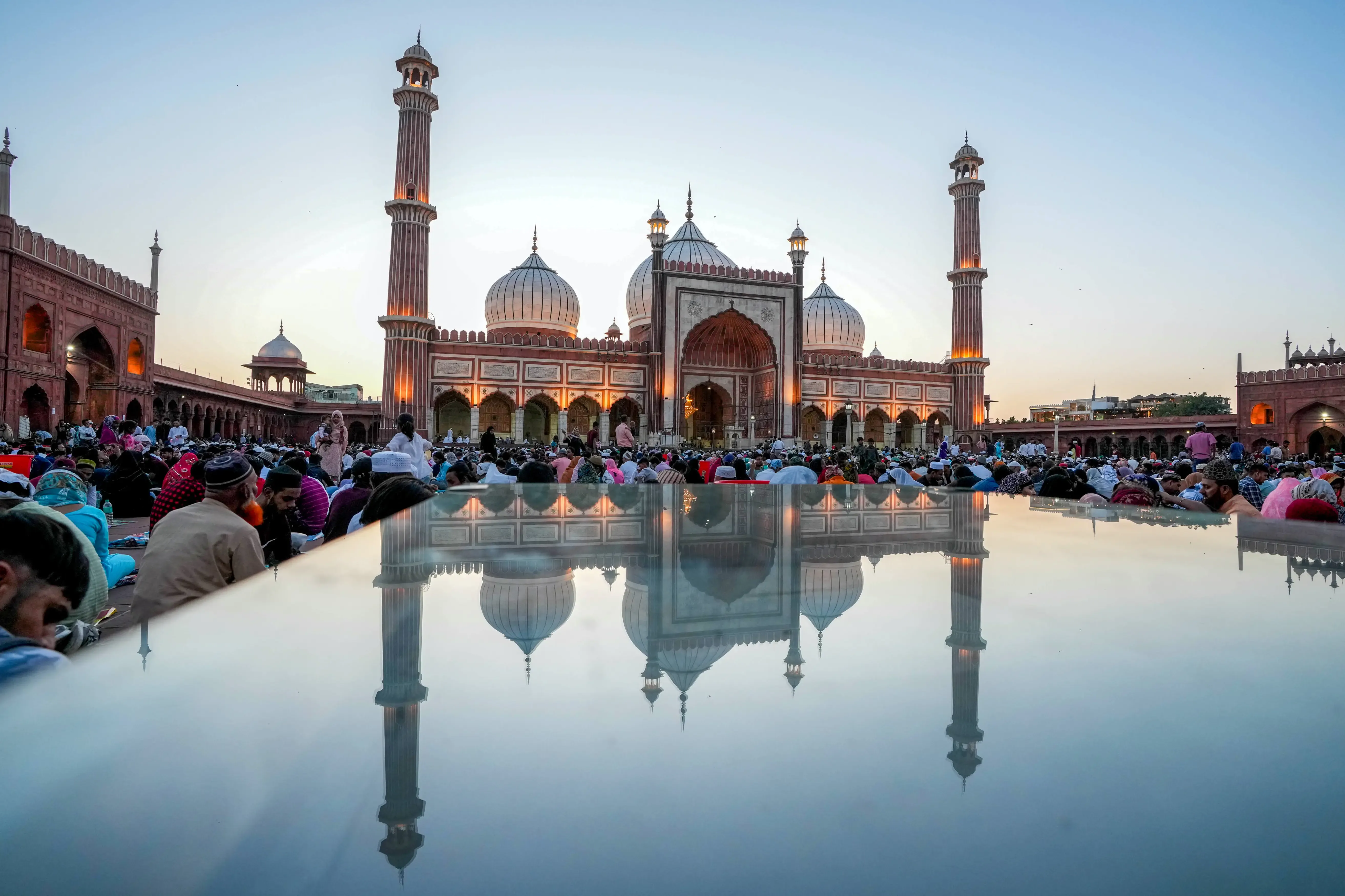 President and Vice President Offer Eid Greetings to Citizens