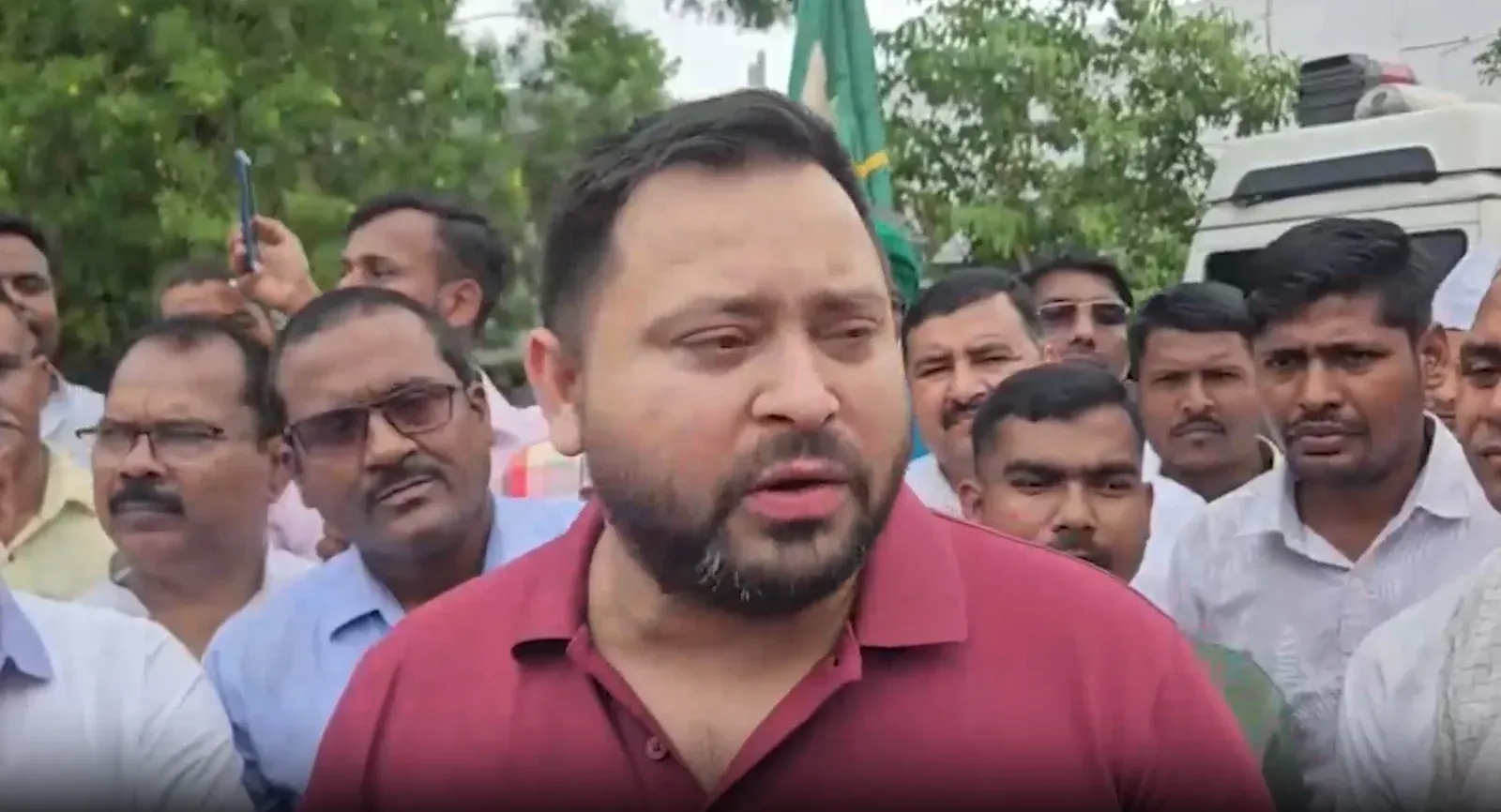 प्रिंस यादव मौत मामला: तेजस्वी यादव की माँग — भारत, बिहार और नेपाल सरकार मिलकर करें संयुक्त जाँच