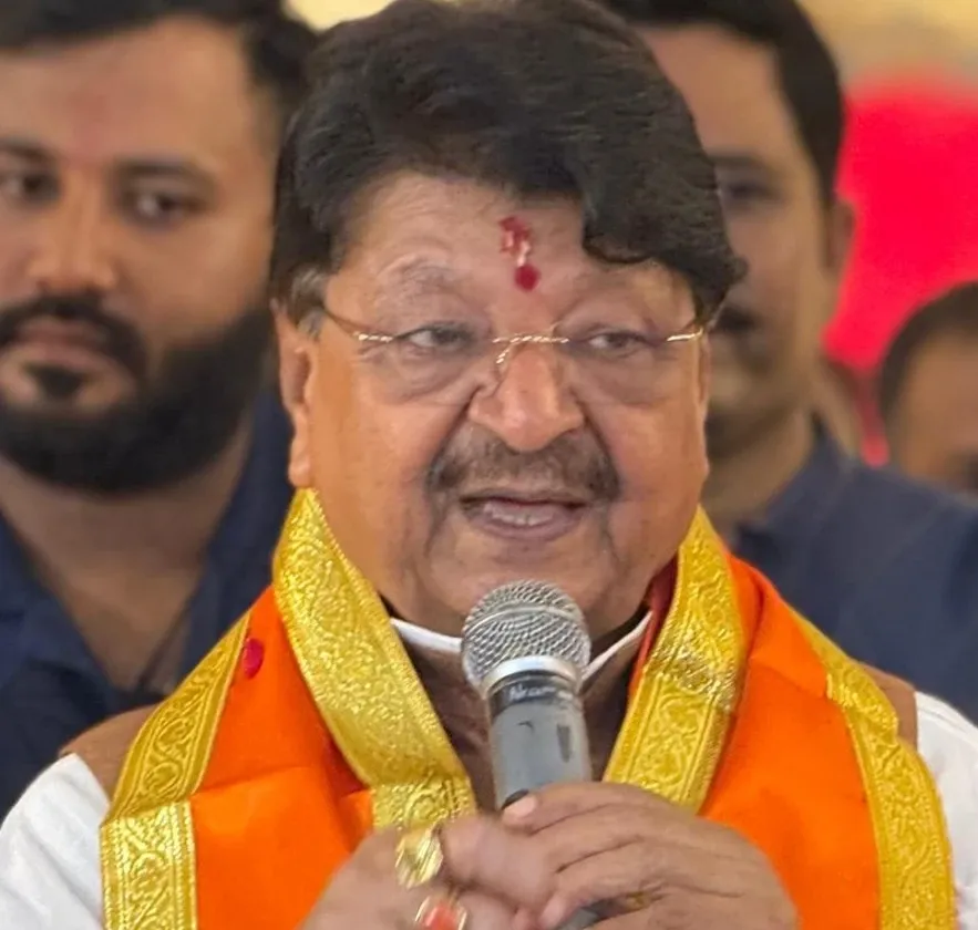 Should Civic Bodies Prioritize Road Repairs?