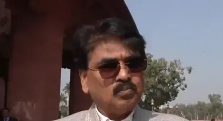 'ऑपरेशन सिंदूर' पर पृथ्वीराज चव्हाण का बयान सेना और देश के खिलाफ: मनन कुमार मिश्रा 