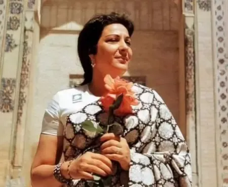 Priya Dutt remembers her 'greatest inspiration' mom Nargis Dutt on her death anniversary