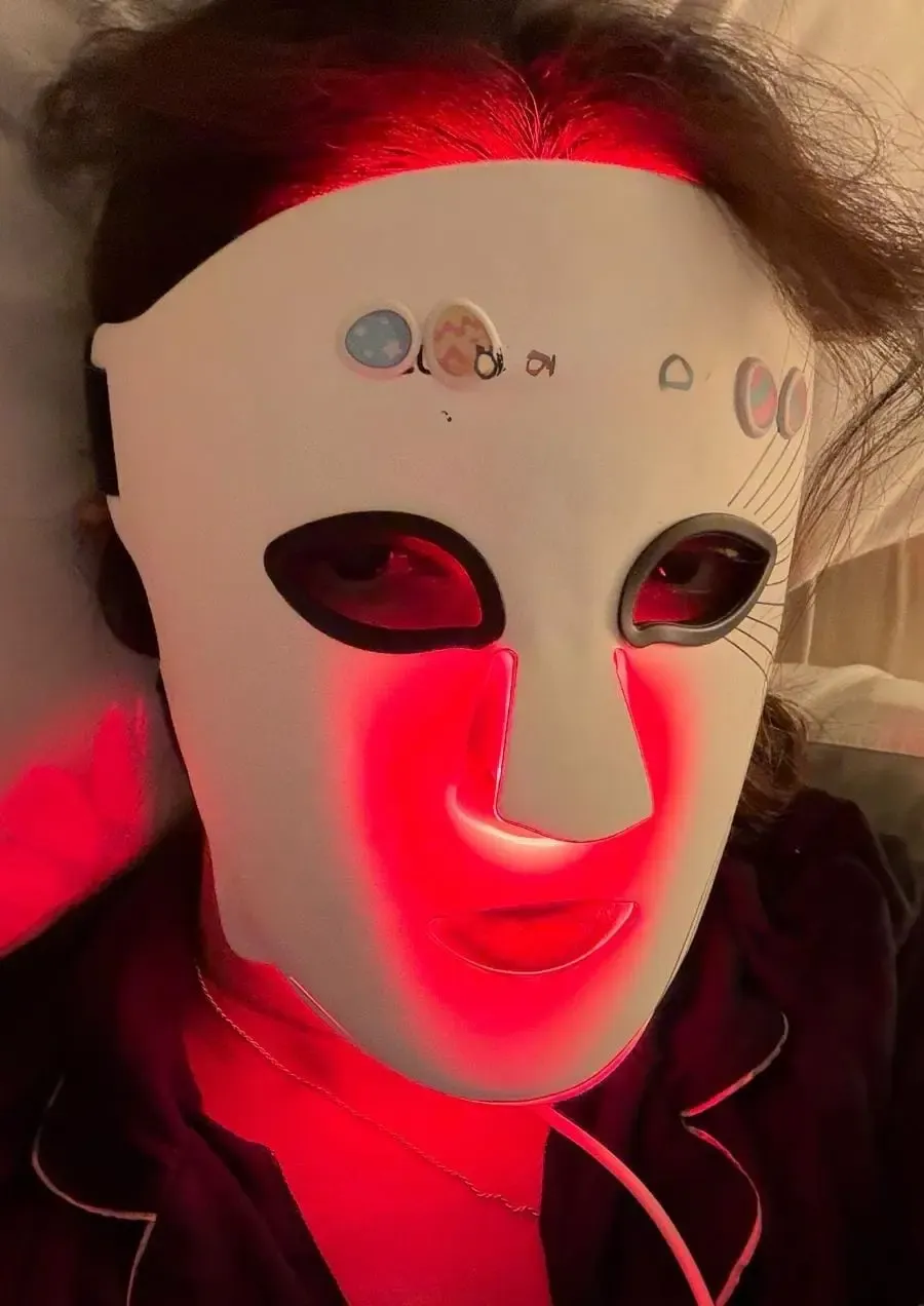 How Does Priyanka Chopra Revive Her Skin After Traveling Three Continents in Just Five Days?