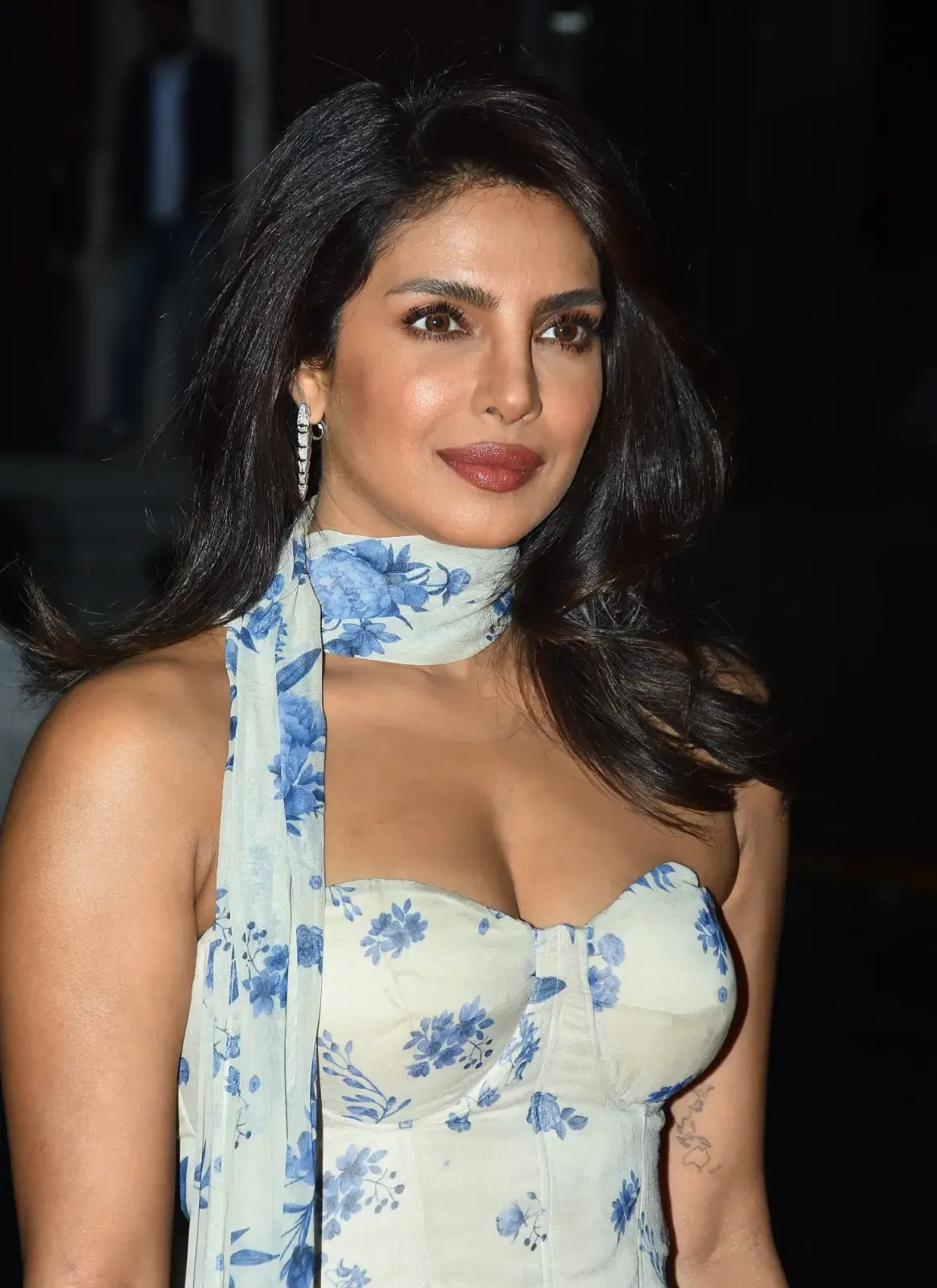 What is Priyanka Chopra’s Essential Skincare Tip for Long-Haul Flights?
