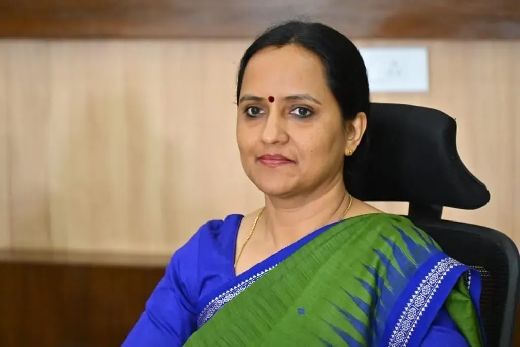 Notable Odisha IAS Officer Sujata Karthikeyan Retires Voluntarily
