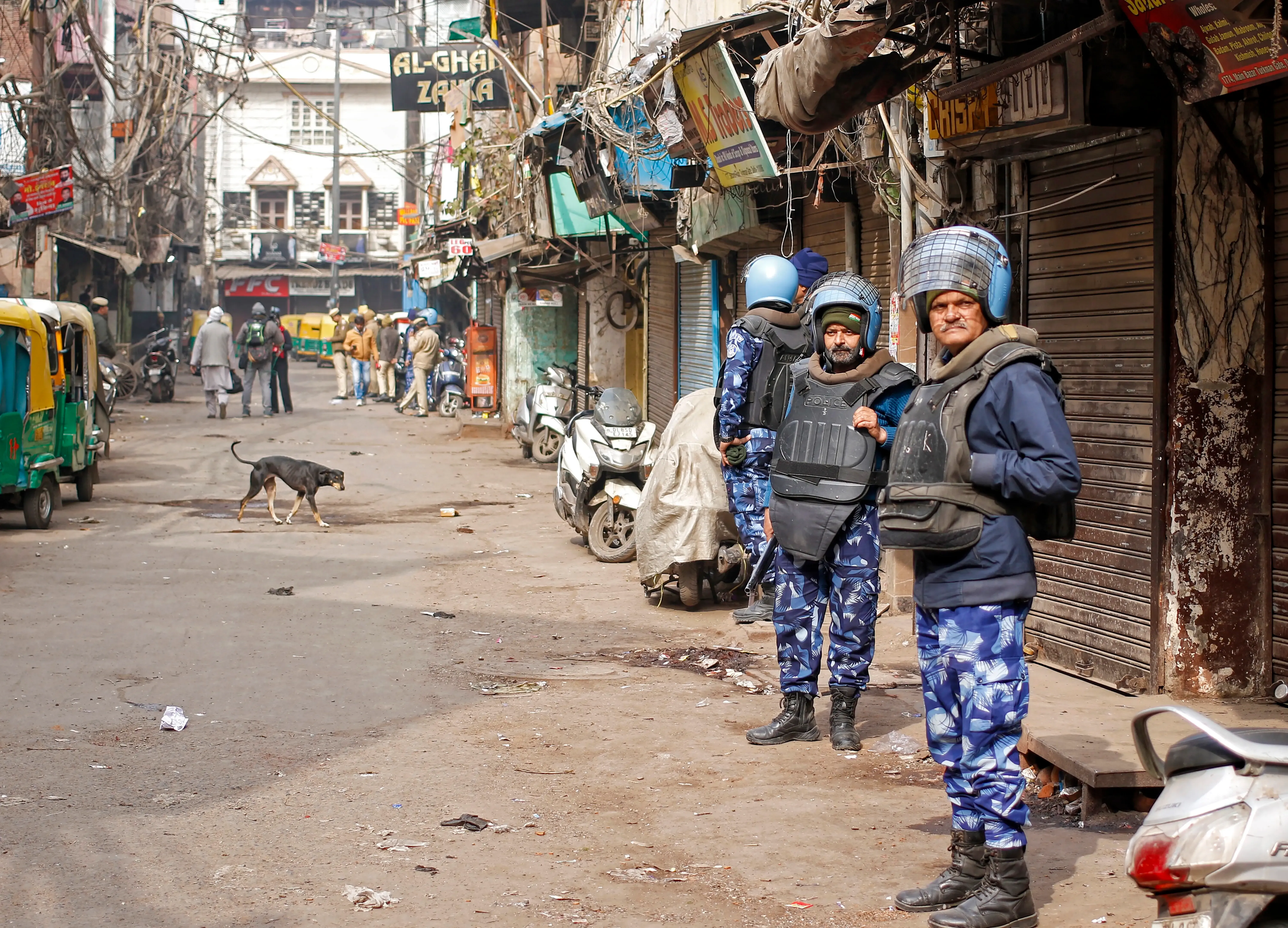 What Led to the Violent Demonstrations During the Demolition Drive in Delhi?