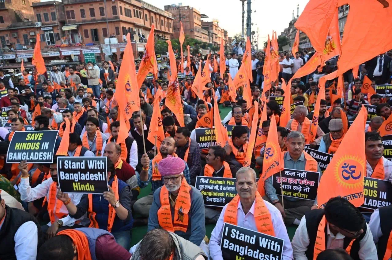 Demonstrations in Rajasthan Against Violence Targeting Hindus in Bangladesh