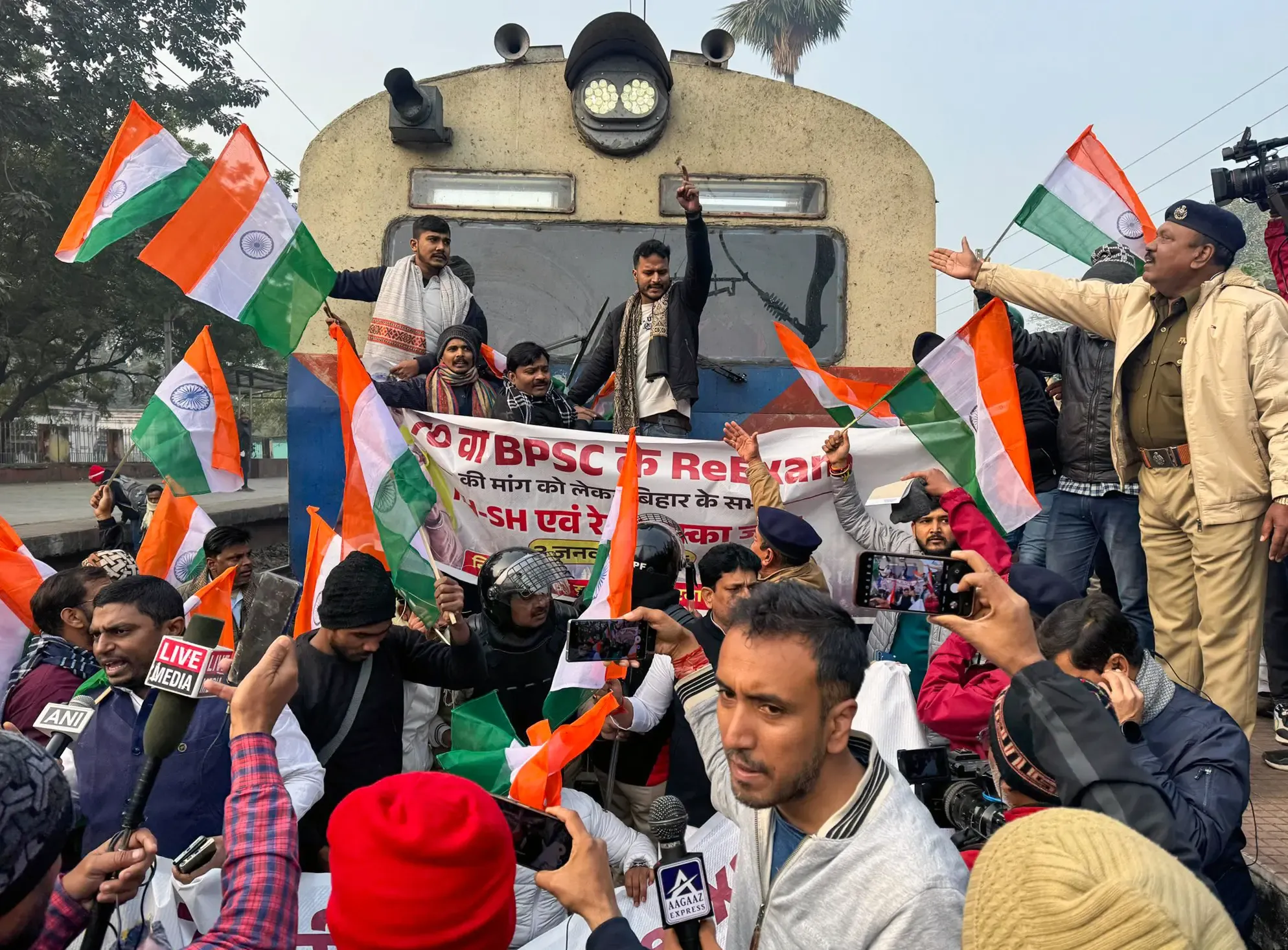 Protests Surge in Bihar Demanding Re-examination for BPSC 70th PT Exam; Political Backing Grows