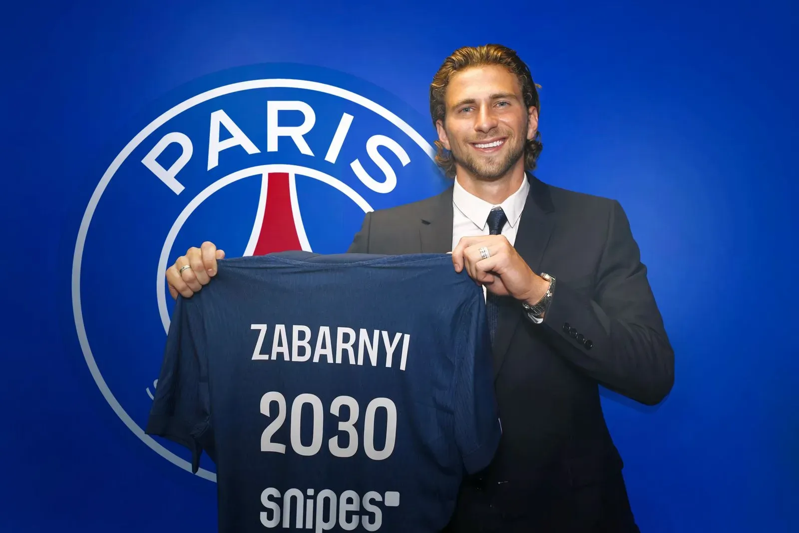 Did Paris Saint-Germain Sign Illia Zabarnyi as Their First Ukrainian Player?
