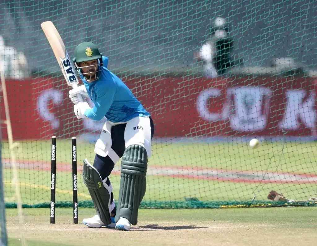 पीएसएल 2026: कराची किंग्स ने जॉनसन चार्ल्स की जगह रीजा हेंड्रिक्स को लिया टीम में