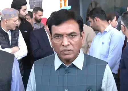 पुडुचेरी में विधायक दल का नेता चुनने के लिए BJP ने मांडविया और सुराना को बनाया केंद्रीय पर्यवेक्षक