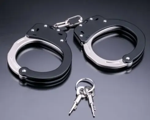 क्या जम्मू-कश्मीर के पुंछ में ड्रग तस्कर गिरफ्तार हुआ?