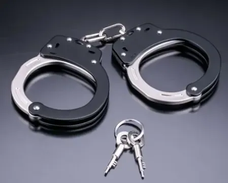 जम्मू-कश्मीर के पुंछ में ड्रग तस्कर गिरफ्तार, 7 ग्राम हेरोइन बरामद