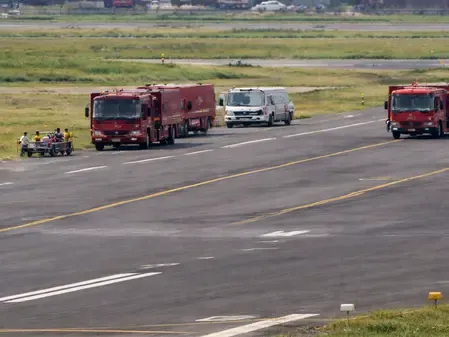 पुणे एयरपोर्ट रनवे की हुई मरम्मत, हवाई अड्डे पर विमान परिचालन फिर से शुरू