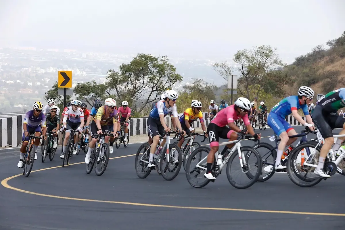 Who triumphed in Stage 3 of the Pune Grand Tour 2026?