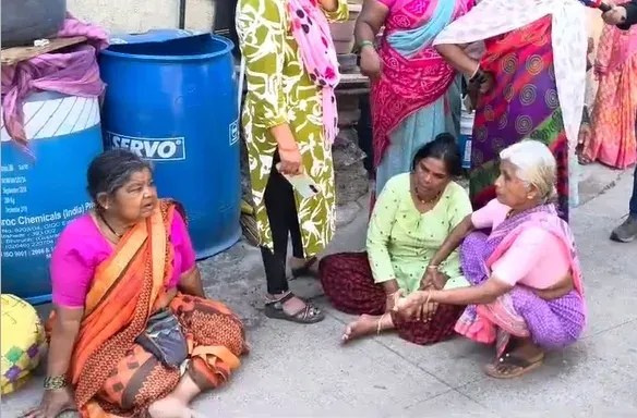 पुणे जहरीली शराब कांड: हडपसर में 12 की मौत, एक परिवार के 3 सदस्य शामिल; CM फडणवीस ने दिए सख्त कार्रवाई के आदेश