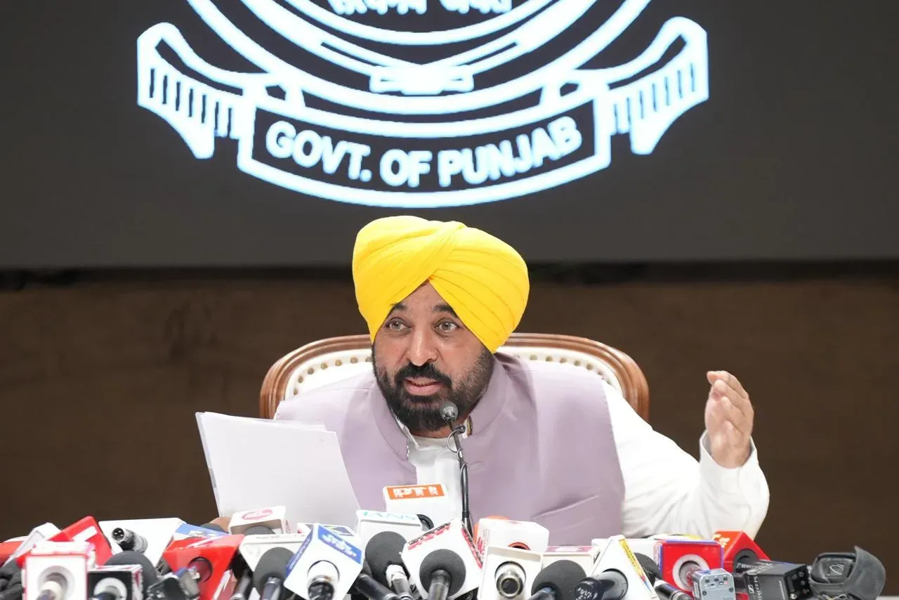 Punjab caps private school fee hike at 5%, orders refunds for past breaches