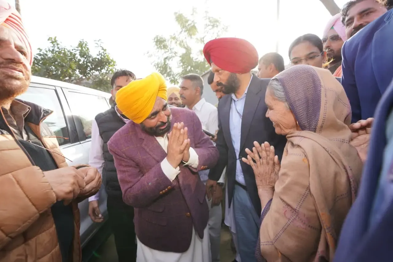 Does Punjab CM Bhagwant Mann Reflect on His Roots During Visit to His Hometown?
