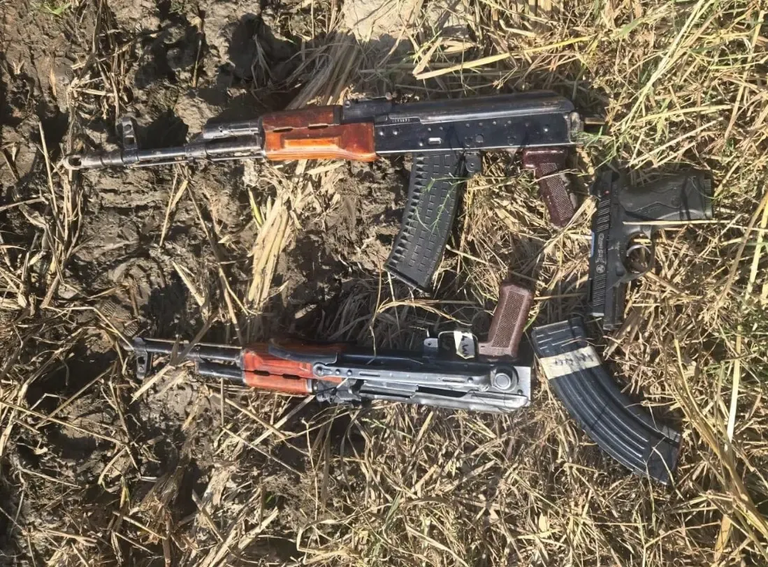 क्या पंजाब पुलिस और बीएसएफ ने तरनतारन में हथियारों की खेप पकड़ी? पाकिस्तान से तस्करी का खुलासा
