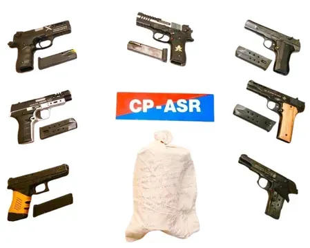 अमृतसर पुलिस ने ड्रग्स-हथियार तस्करी गिरोह का भंडाफोड़ किया, 2.1 किलो हेरोइन और 7 पिस्तौल बरामद
