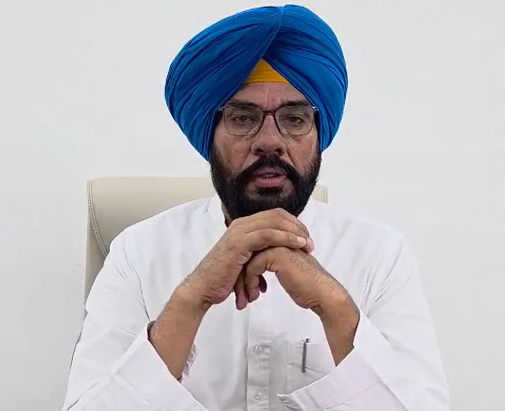 पंजाब पुलिस ने पश्चिम बंगाल से पकड़ा साइबर आतंकवाद का मास्टरमाइंड, पंजाब सचिवालय-दरबार साहिब को उड़ाने की दी थी धमकी