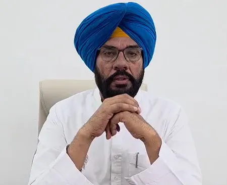 पंजाब पुलिस ने पश्चिम बंगाल से पकड़ा साइबर आतंकवाद का मास्टरमाइंड, पंजाब सचिवालय-दरबार साहिब को उड़ाने की दी थी धमकी