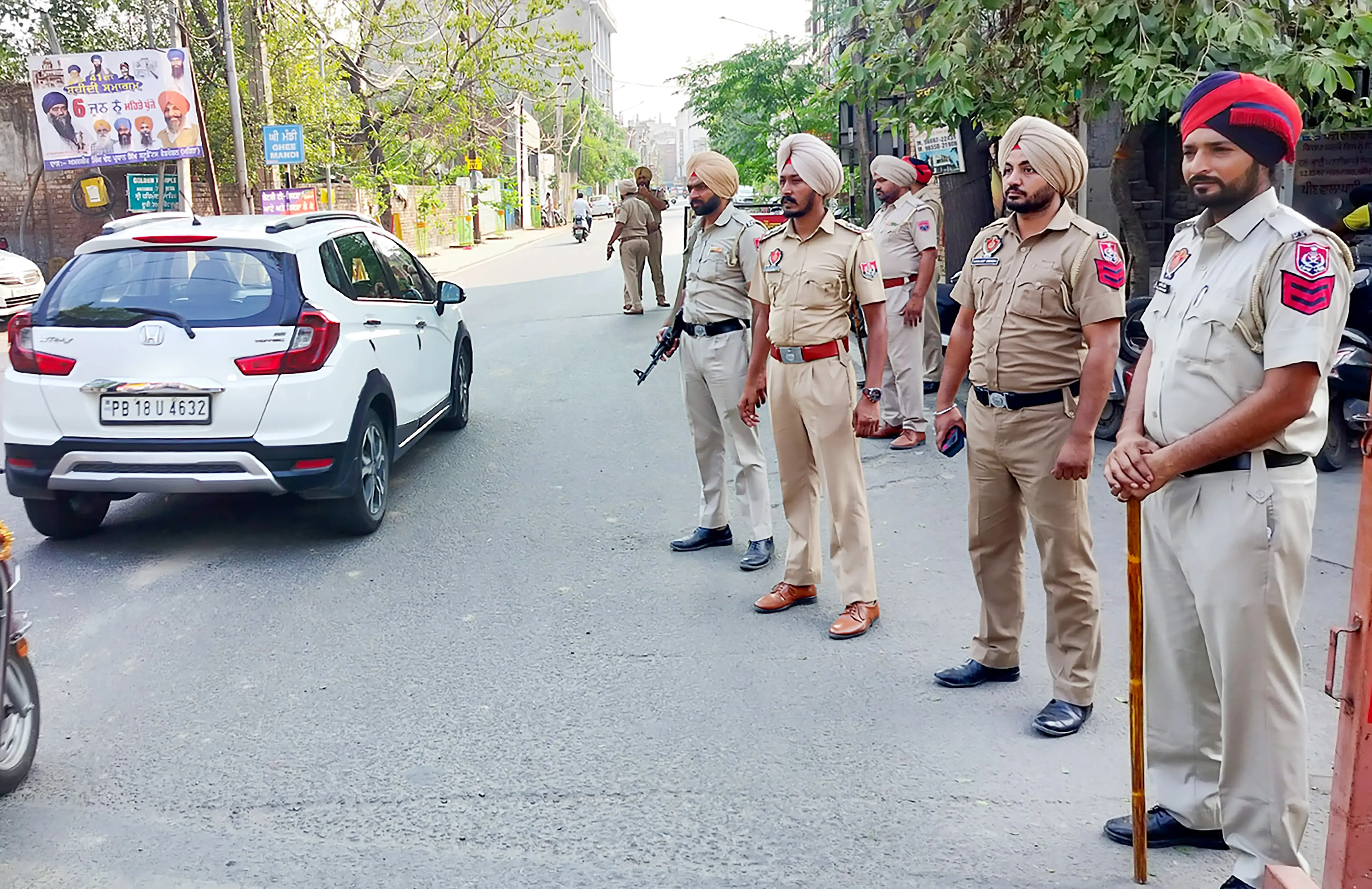 क्या पंजाब पुलिस ने वीआईपी एस्कॉर्ट में दुर्व्यवहार पर सख्ती दिखाई है?
