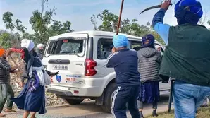 Clash Erupts in Chandigarh: Police Officer Hurt Amid Demonstration for Sikh Prisoners' Release