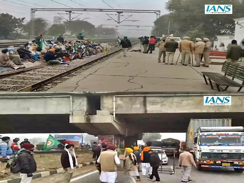 Punjab: Commuters Face Severe Disruptions Due to Farmers' Shutdown (Ld)