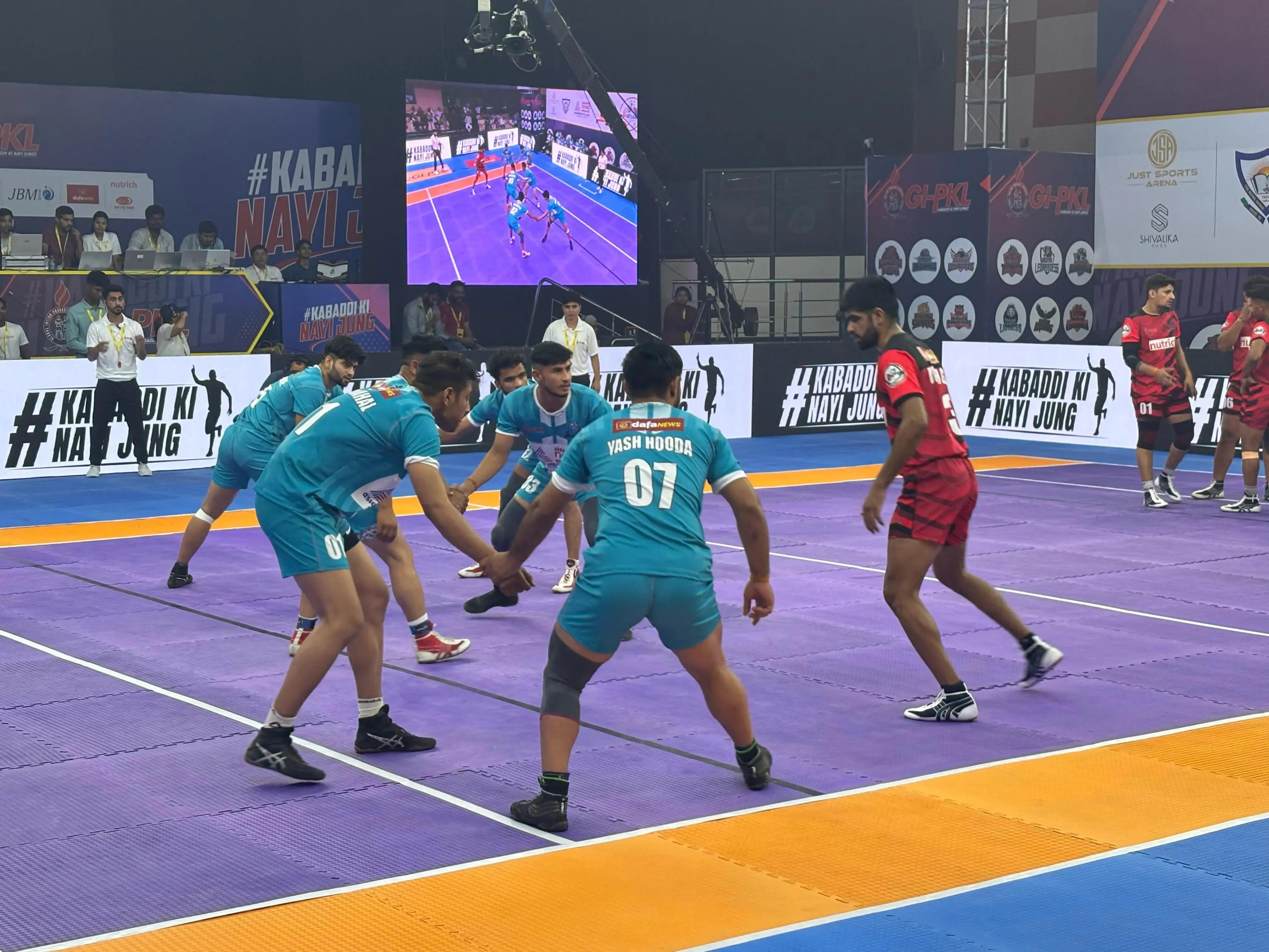 Punjabi Tigers Outlast Tamil Lions in GI-PKL Opener