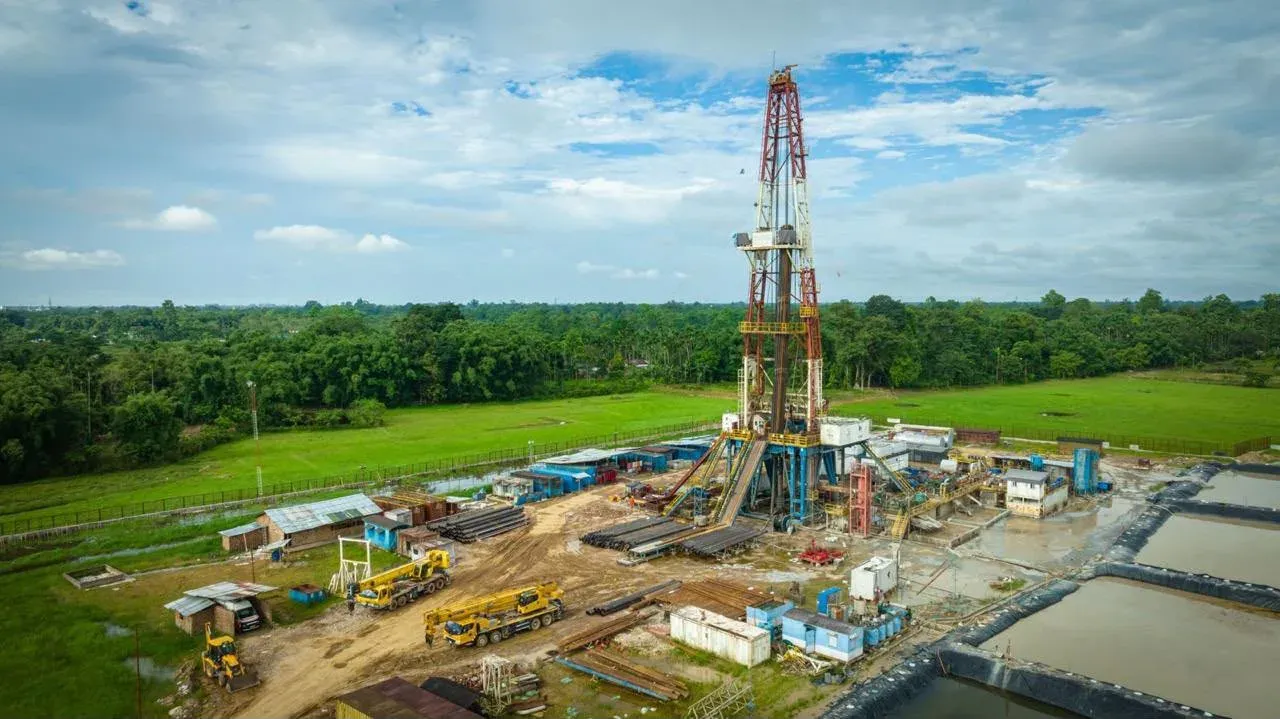 Puri hails Oil India's record ₹2,870 cr Q1 PAT, 2.5x YoY surge