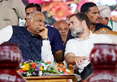 पुरी रथयात्रा भगदड़ : खड़गे-राहुल गांधी ने जताया दुख, हादसे को बताया त्रासदी