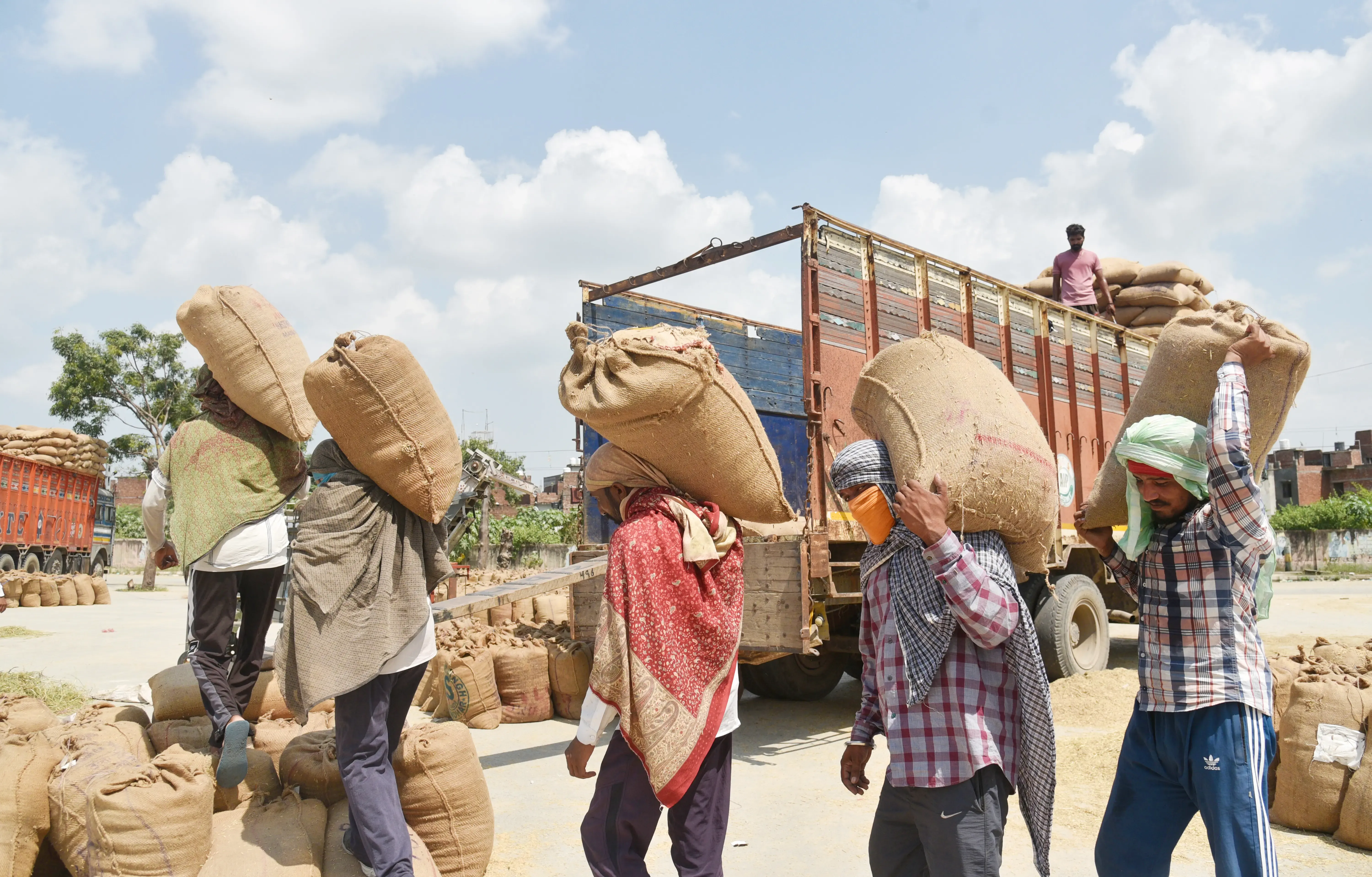 क्या पूर्वी उत्तर प्रदेश में पहली नवंबर से धान की खरीद शुरू होगी?
