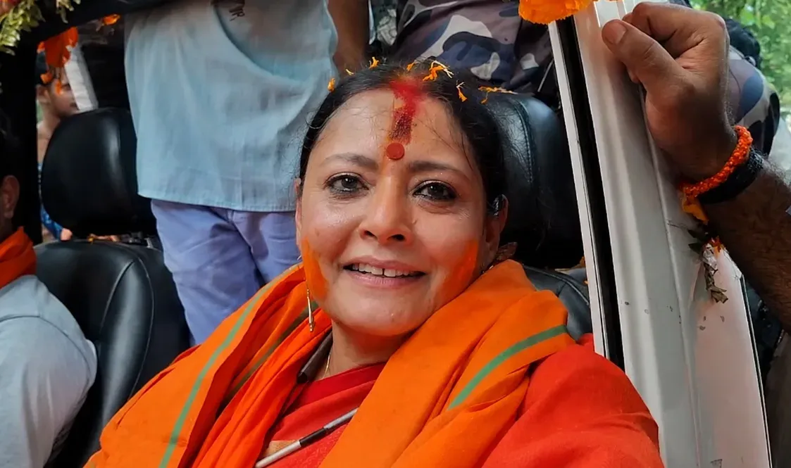 जहांगीर खान पर अग्निमित्रा पॉल का तंज: 'पुष्पा झुकेगा नहीं' बोलने वाले अब चूहे के बिल में छिपे हैं