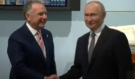 Putin meets with US special envoy for Ukraine talks