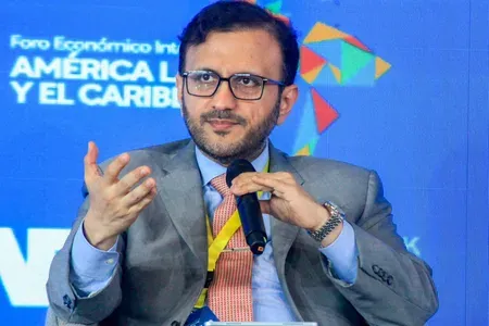 Hormuz Strait reopening, US-Iran MoU revival top Qatar's regional agenda