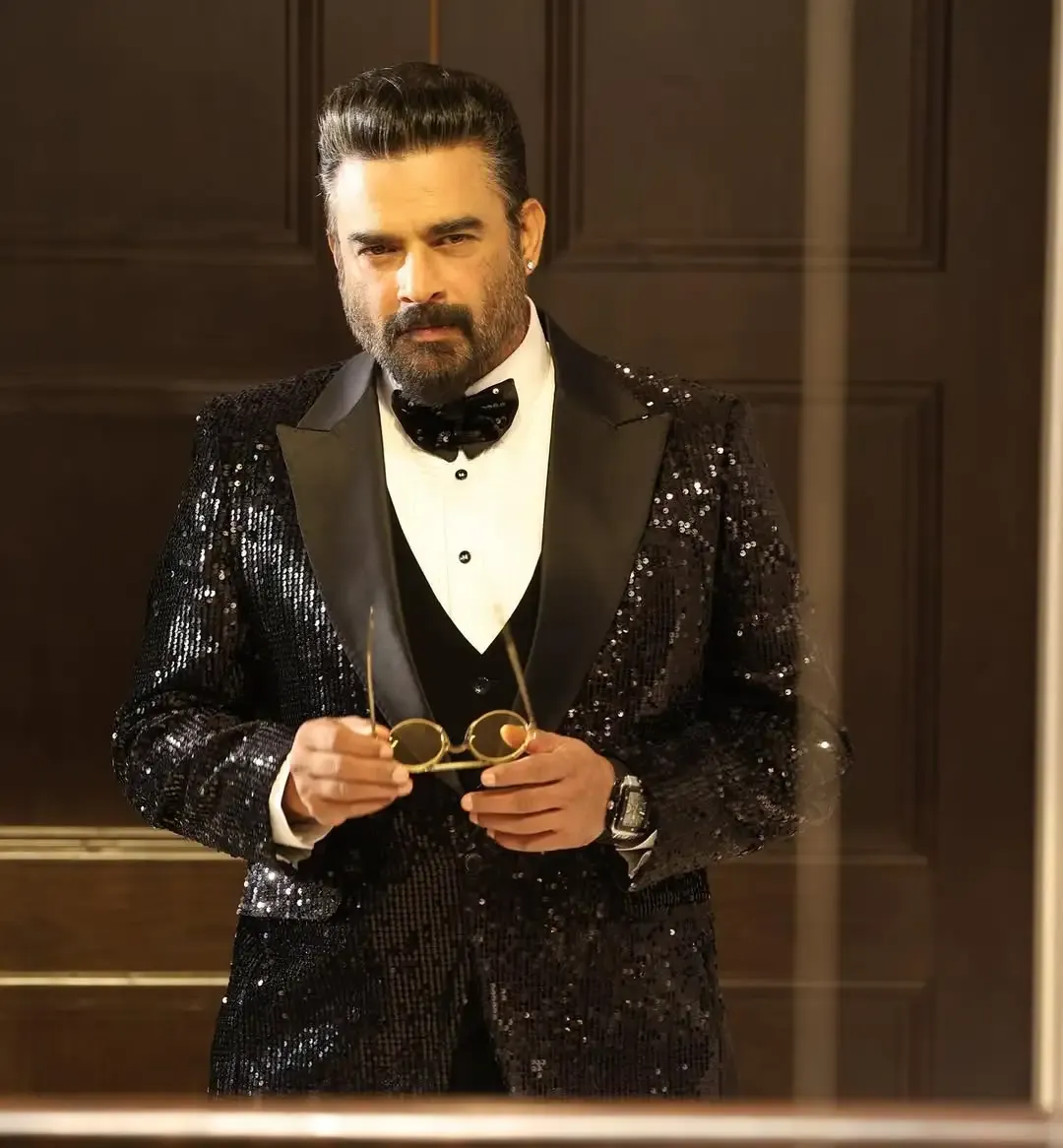 How Did R. Madhavan Celebrate His Anniversary with Sarita?