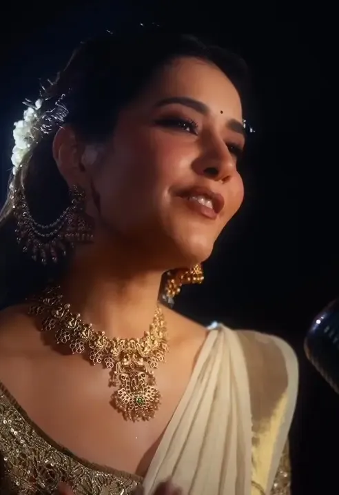 Did Raashii Khanna Just Deliver the Most Heartfelt Tribute to Lord Shiva This Maha Shivratri?