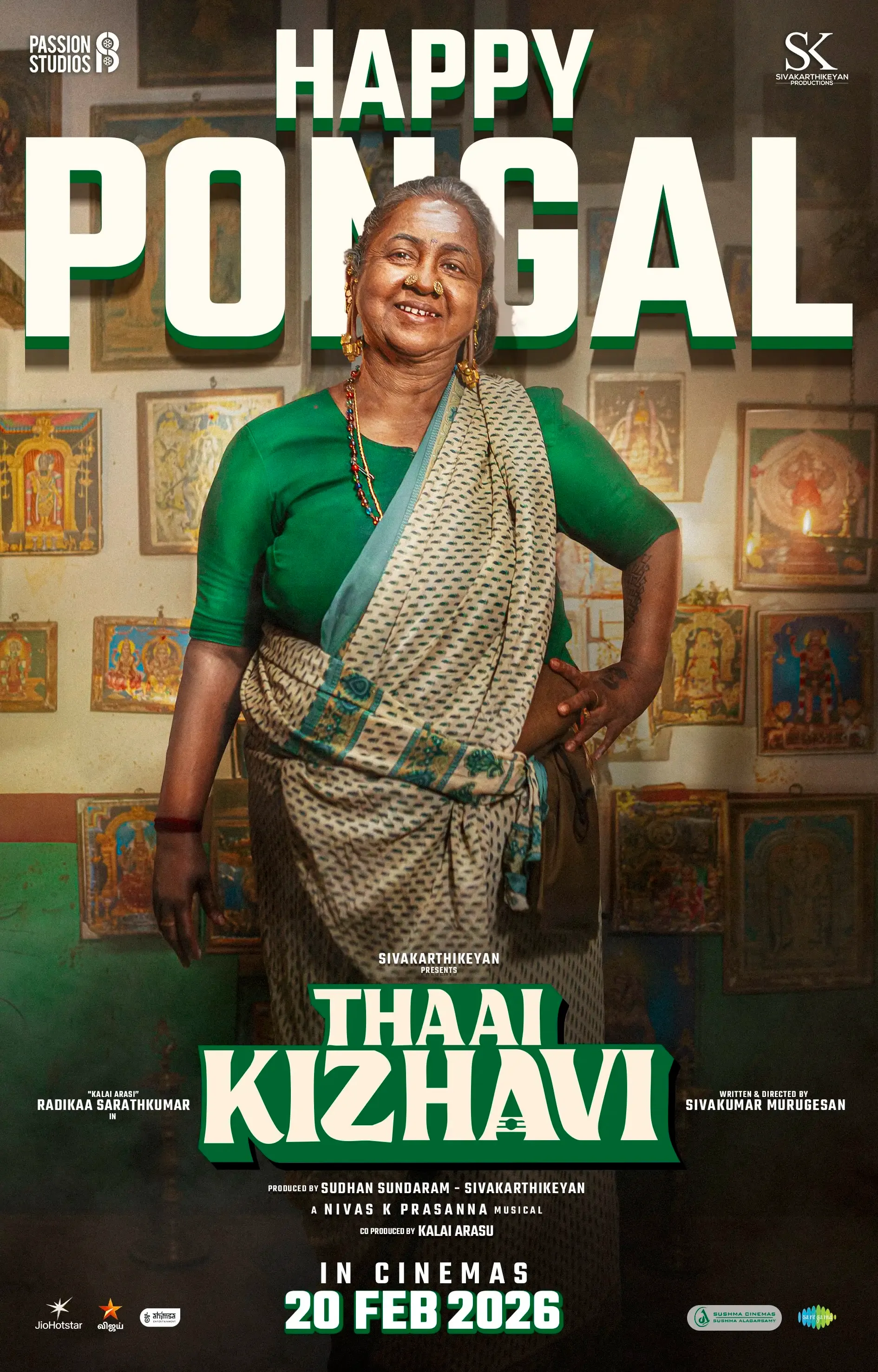 Did Radhika Sarathkumar Leave Kamal Haasan Awestruck with Her Look in 'Thaai Kizhavi'?