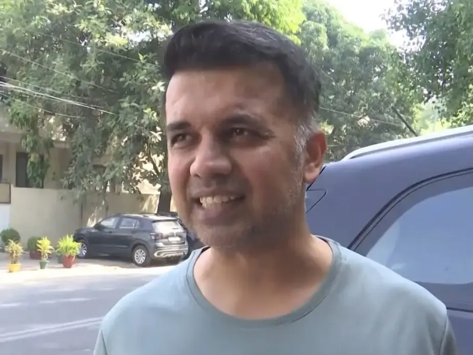 राघव चड्ढा के भाजपा में जाने पर विपक्ष का हमला — 'दलतोड़ राजनीति' पर उठे सवाल