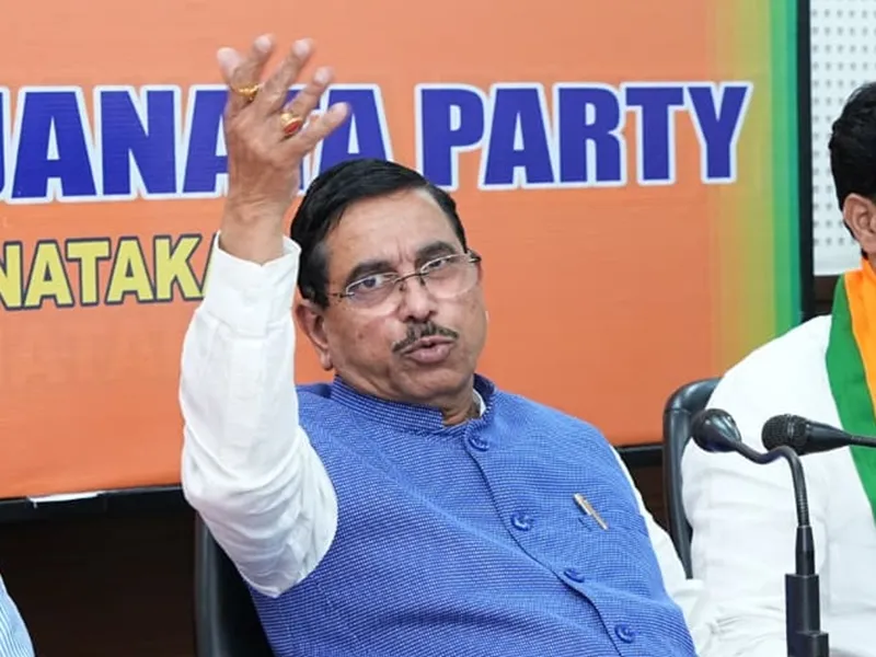 Does Rahul Gandhi Already Know He'll Lose in Bihar?