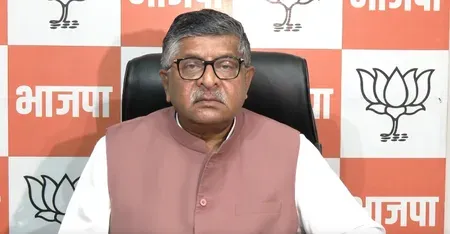 पेपर लीक पर राहुल गांधी केवल राजनीति कर रहे हैं, बच्चों की नहीं सोच रहे: रविशंकर प्रसाद